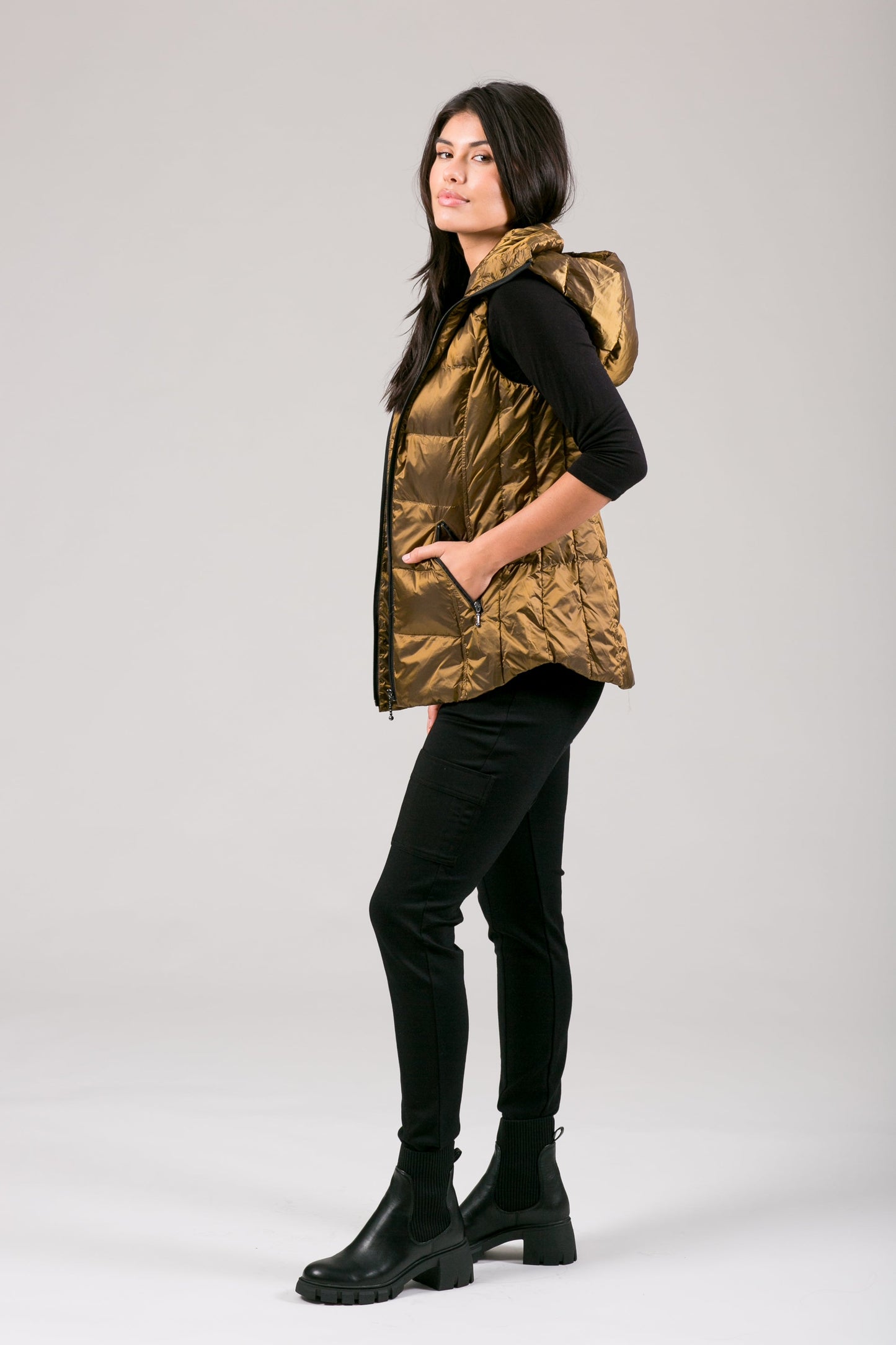 Jacklyn's Fashions Women's Metallic Puffer Vest