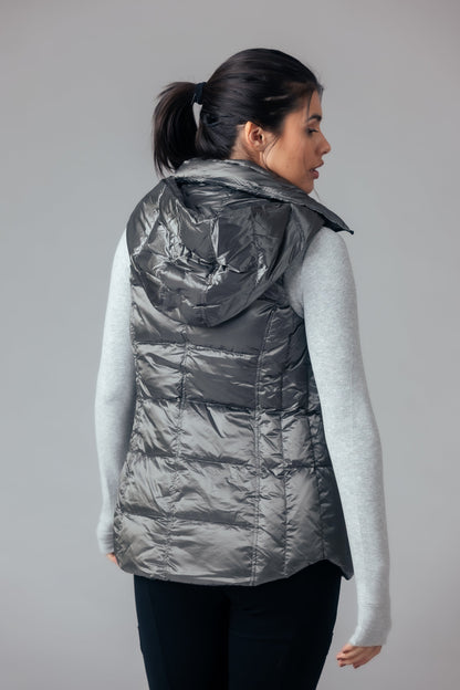 Jacklyn's Fashions Women's Metallic Puffer Vest