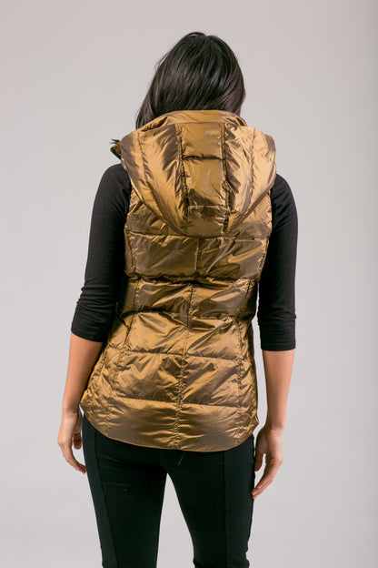 Jacklyn's Fashions Women's Metallic Puffer Vest