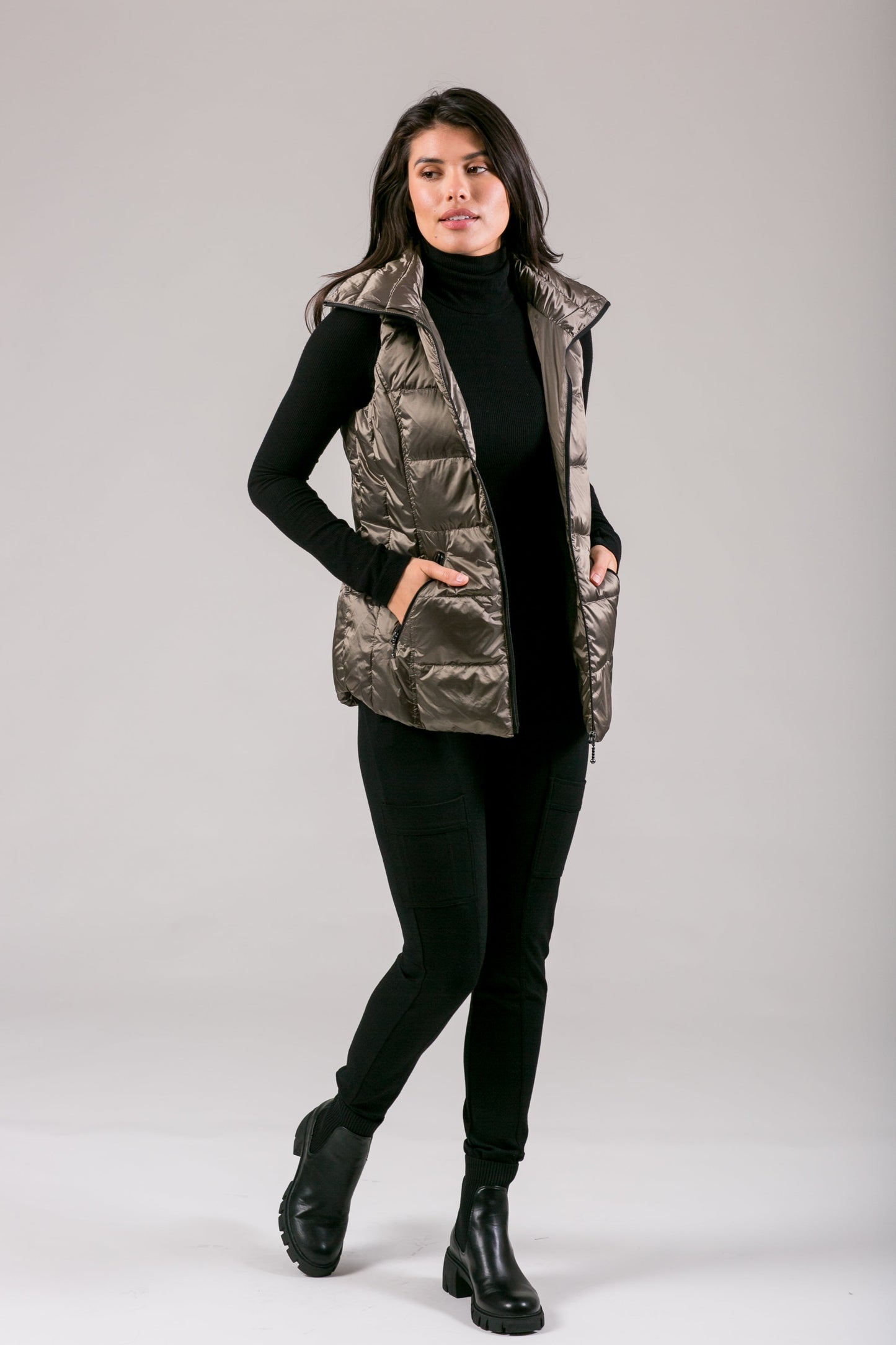 Jacklyn's Fashions Women's Metallic Puffer Vest