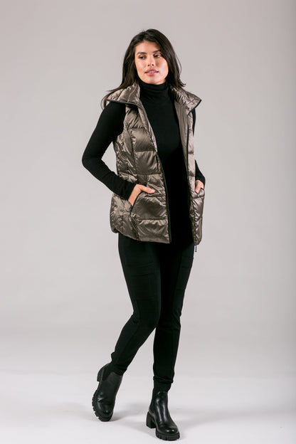 Jacklyn's Fashions Women's Metallic Puffer Vest
