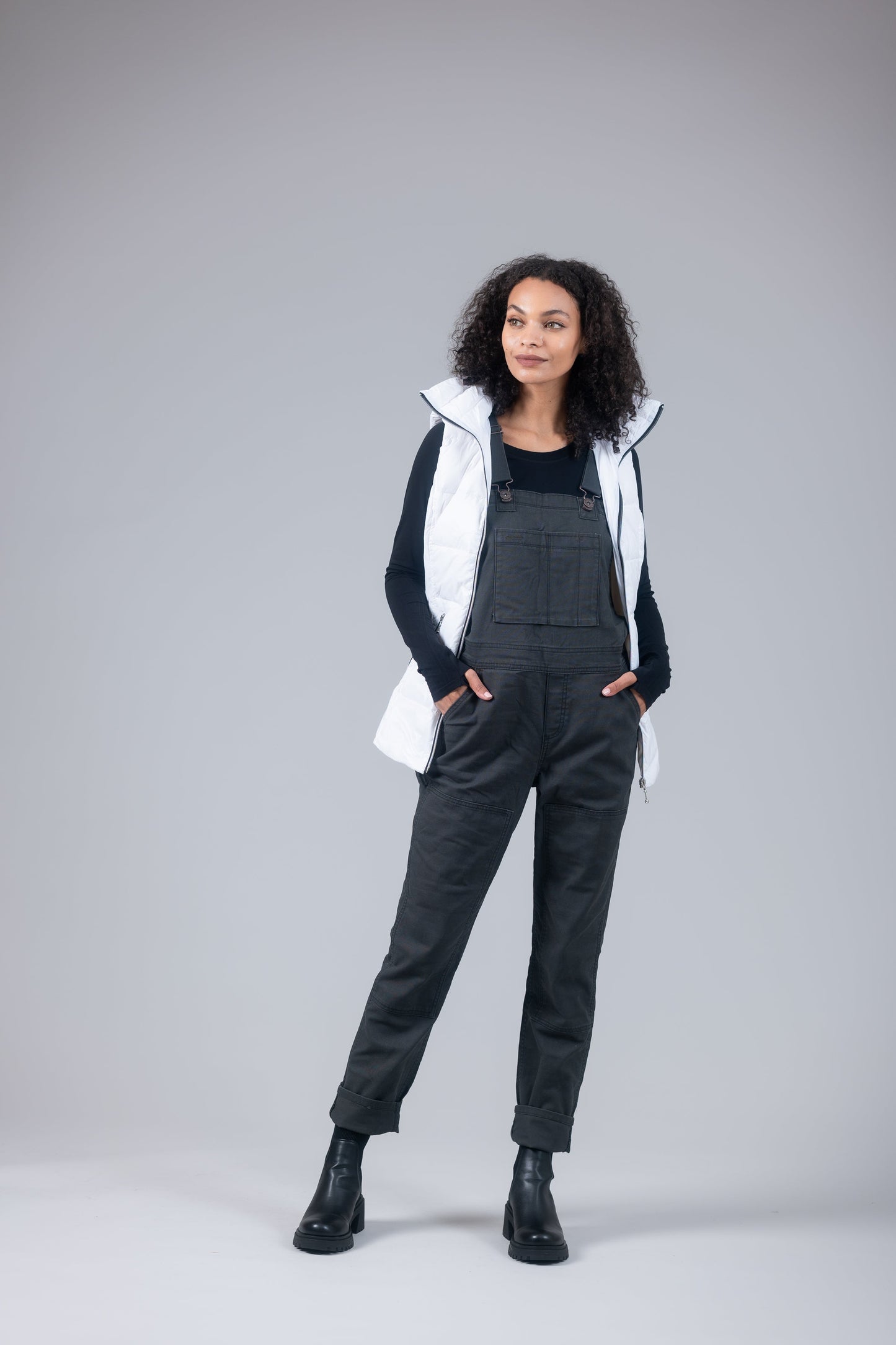Jacklyn's Fashions Women's Metallic Puffer Vest