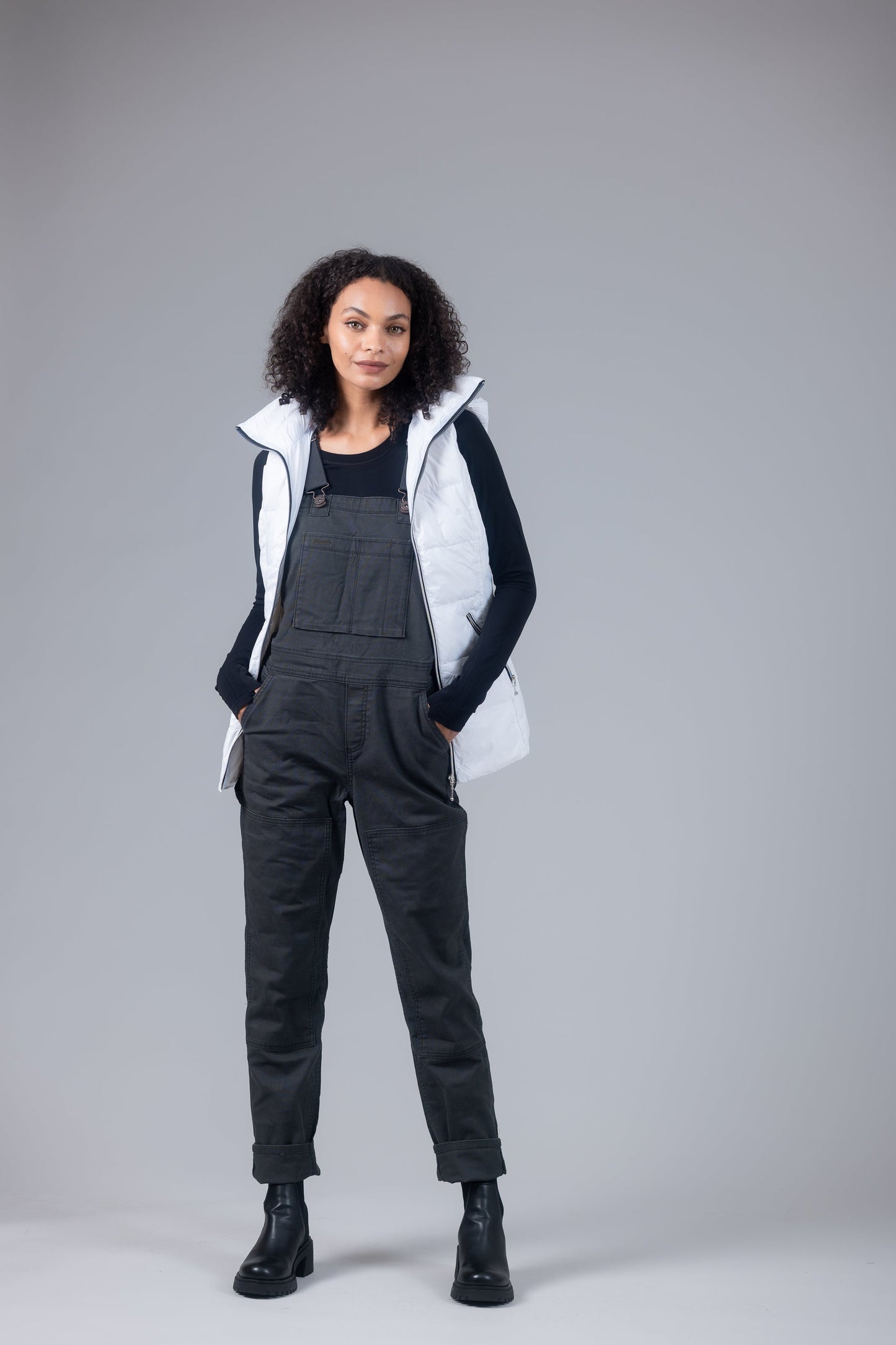 Jacklyn's Fashions Women's Metallic Puffer Vest