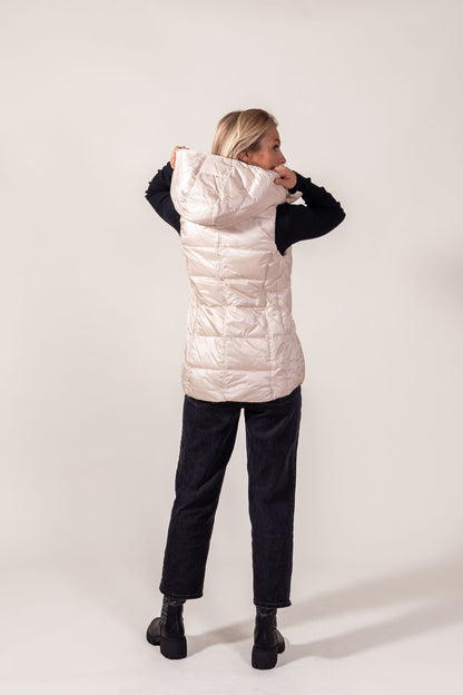 Jacklyn's Fashions Women's Metallic Puffer Vest